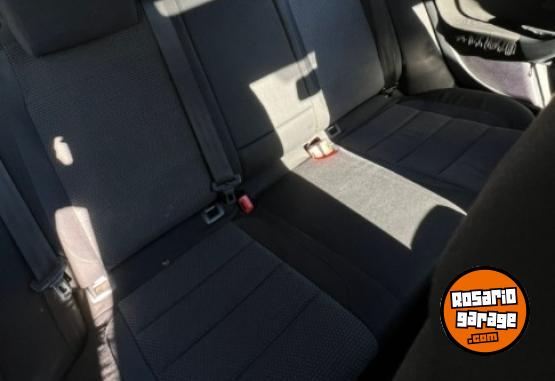 Autos - Volkswagen Vento 2.5 2010 Nafta 220000Km - En Venta