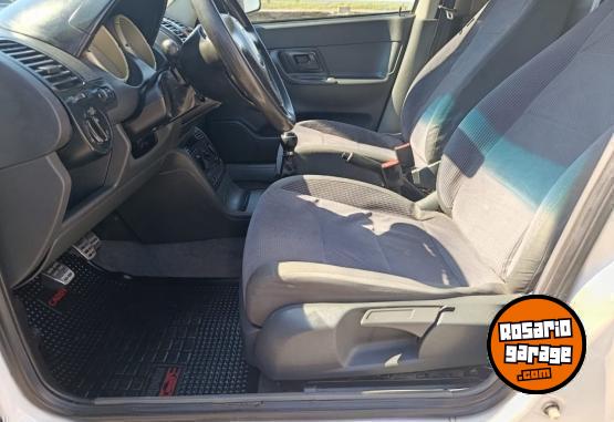 Utilitarios - Volkswagen Caddy 2009 Nafta 111111Km - En Venta