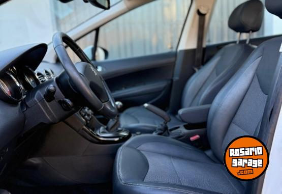 Autos - Peugeot 408 2016 Nafta 100000Km - En Venta