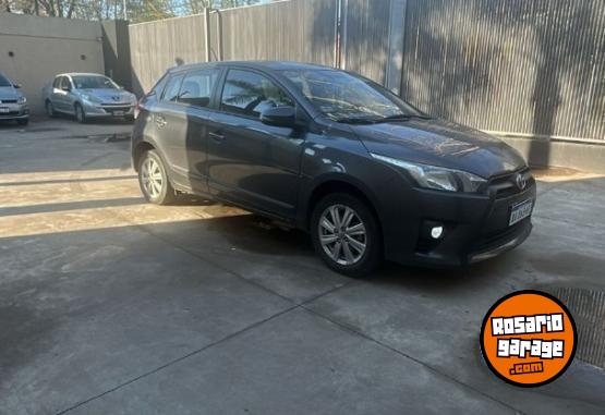 Autos - Toyota Yaris 2017 Nafta 108000Km - En Venta