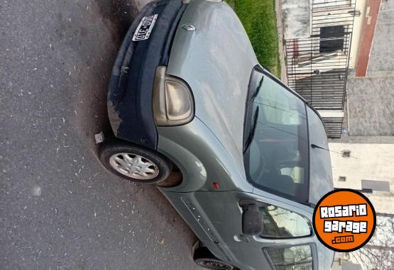 Utilitarios - Renault 1.9 diesel 2001 Diesel 320000Km - En Venta