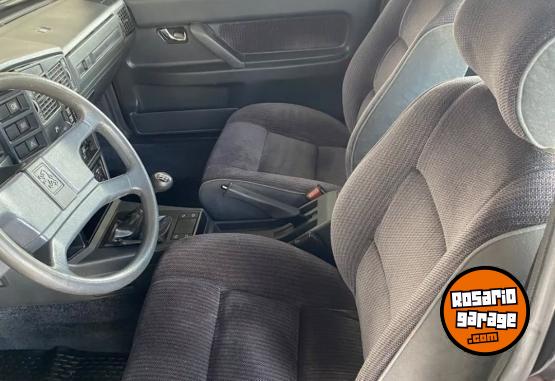 Autos - Peugeot 505 SR 1993 Nafta 109000Km - En Venta