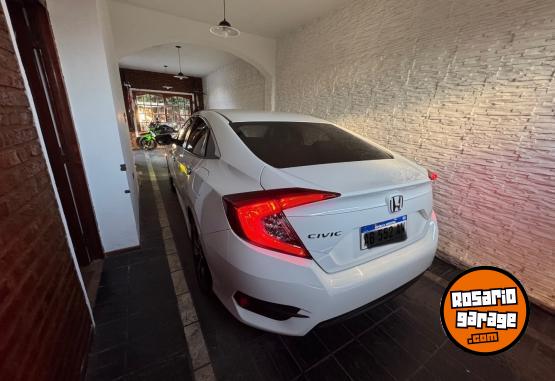 Autos - Honda Civic exl 2.0 2017 Nafta 66000Km - En Venta