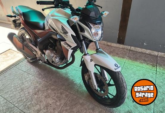 Motos - Honda CB 250 2017 Nafta 6000Km - En Venta