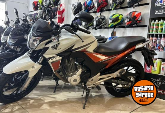 Motos - Honda CB 250 TWISTER 2017 Nafta 21000Km - En Venta