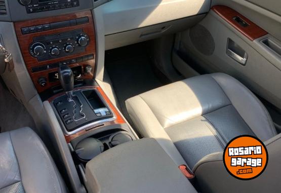 Camionetas - Jeep Grand Cherokee 2006 Diesel 187000Km - En Venta