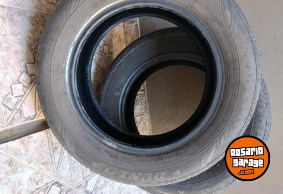 Accesorios para Autos - Vendo 2 cubiertas - En Venta