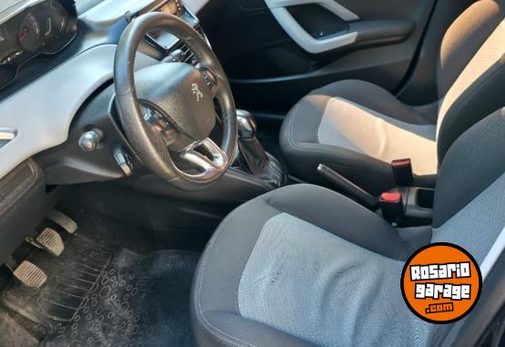 Autos - Peugeot 208 2013 Nafta 101000Km - En Venta