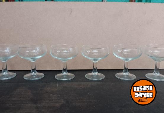Hogar - COPAS DE VIDRIO-LOTE VARIADO-MUY BUEN ESTADO - En Venta