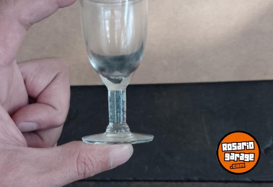 Hogar - COPAS DE VIDRIO-LOTE VARIADO-MUY BUEN ESTADO - En Venta