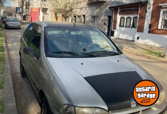 Autos - Fiat Palio 2000 Nafta 230000Km - En Venta
