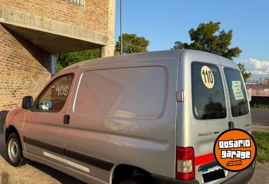 Utilitarios - Peugeot Partner hdi 2017 2017 Diesel 175000Km - En Venta