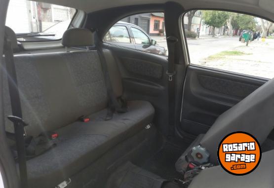 Autos - Suzuki Fun 2004 Nafta 200000Km - En Venta