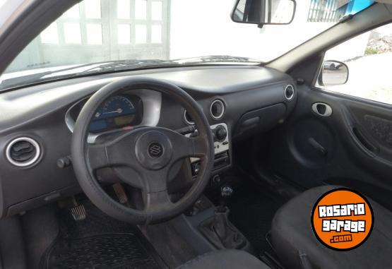 Autos - Suzuki Fun 2004 Nafta 200000Km - En Venta