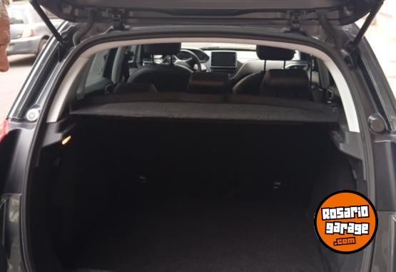 Autos - Peugeot 2008 Sport 2019 Nafta 93000Km - En Venta