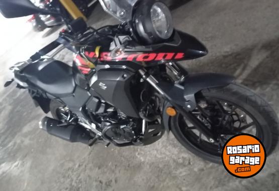 Motos - Suzuki DL 250 V-STROM 2018 Nafta 5200Km - En Venta