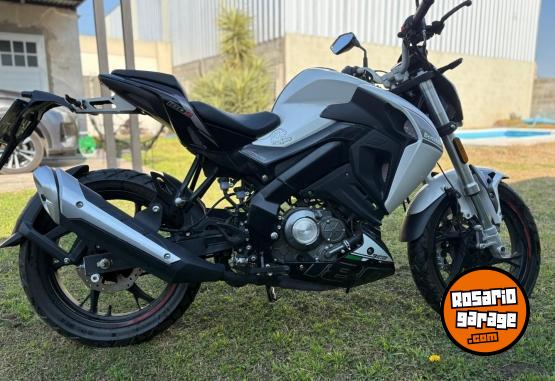 Motos - Benelli 180s 2021 Nafta 4100Km - En Venta