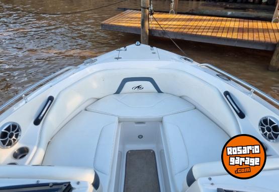 Embarcaciones - Monterey 224 FSX - En Venta