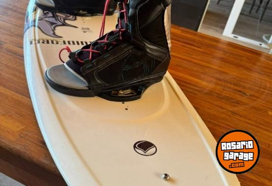Deportes Náuticos - VENDO TABLA DE WEAKBOARD LIQUID FORCE - En Venta