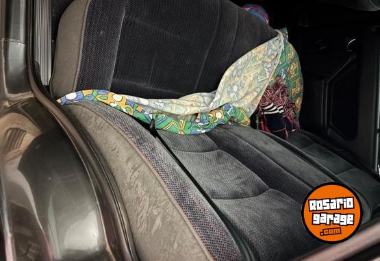 Autos - Peugeot 505 1992 Nafta 109000Km - En Venta