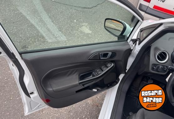 Autos - Ford FIESTA SE 2014 Nafta 102000Km - En Venta