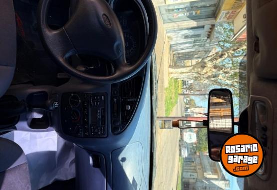 Autos - Ford Fiesta 1996 Diesel 210000Km - En Venta