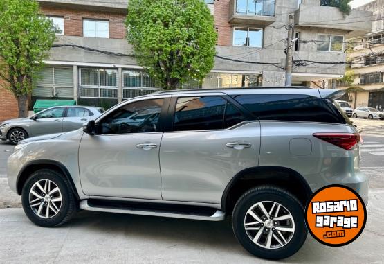 Camionetas - Toyota SW4 2019 Diesel 78000Km - En Venta