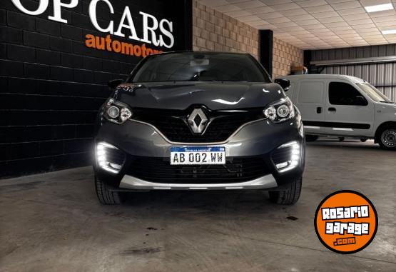 Autos - Renault Captur Instens 2017 Nafta 110000Km - En Venta