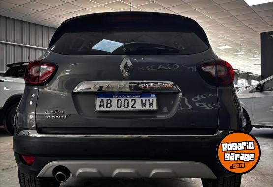 Autos - Renault Captur Instens 2017 Nafta 110000Km - En Venta