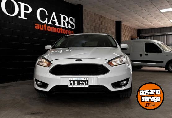 Autos - Ford Focus SE Plus 2016 Nafta 110000Km - En Venta