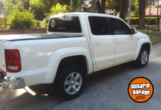 Camionetas - Volkswagen Amarok Highline 2014 Diesel 126000Km - En Venta