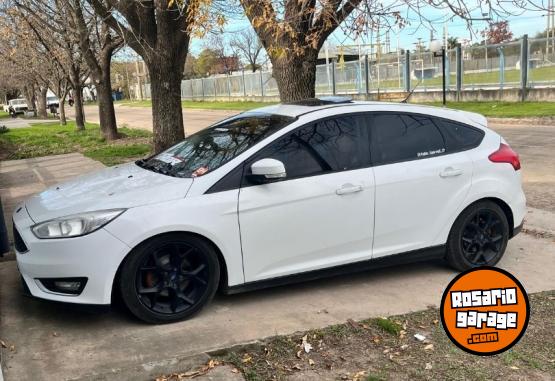 Autos - Ford Se plus 2.0 2015 Nafta 180000Km - En Venta