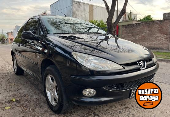 Autos - Peugeot 206 2006 Nafta 165000Km - En Venta