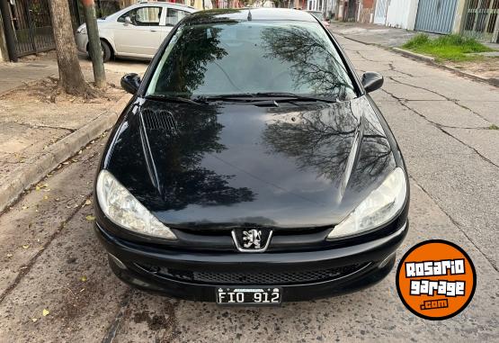 Autos - Peugeot 206 2006 Nafta 165000Km - En Venta
