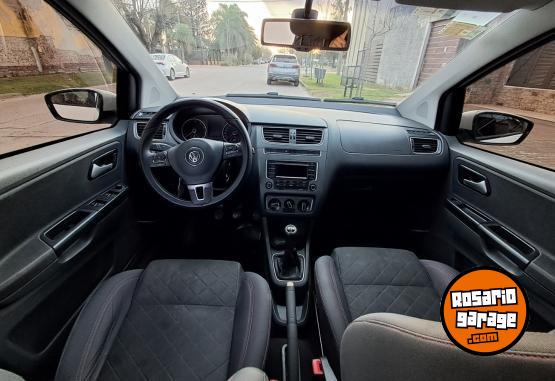 Autos - Volkswagen suran 2014 Nafta 103000Km - En Venta