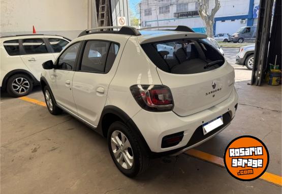 Autos - Renault Sandero Stepway 2017 Nafta 70000Km - En Venta