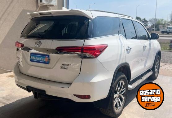 Camionetas - Toyota SW4 SRX 2.8 4X4 AT 2019 Diesel 195000Km - En Venta