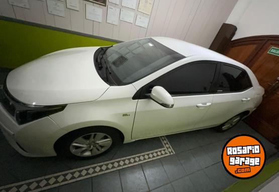 Autos - Toyota corolla 2015 Nafta 127500Km - En Venta