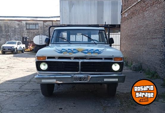 Camiones y Grúas - Ford 350 vendo o permuto - En Venta