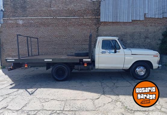 Camiones y Grúas - Ford 350 vendo o permuto - En Venta