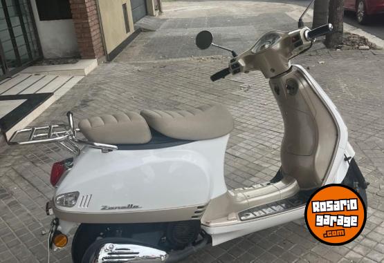 Motos - Zanella Styler 2023 Nafta 9000Km - En Venta