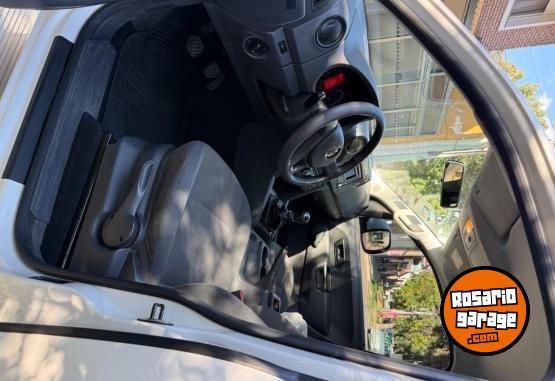 Camionetas - Volkswagen Amarok 2016 Diesel 78000Km - En Venta