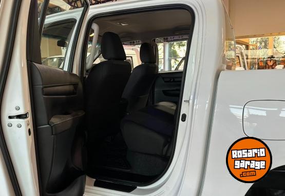 Camionetas - Toyota HILUX D/C TDI A/T 4x4 2025 Diesel 0Km - En Venta