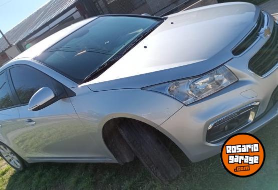 Autos - Chevrolet CRUZE 1.8 LT 2015 Nafta 211000Km - En Venta