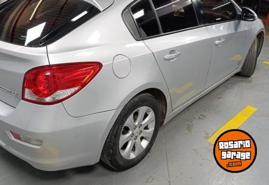 Autos - Chevrolet CRUZE 1.8 LT 2015 Nafta 211000Km - En Venta