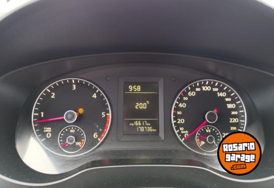 Autos - Volkswagen Vento 2.0 TDI 2012 Diesel 178700Km - En Venta
