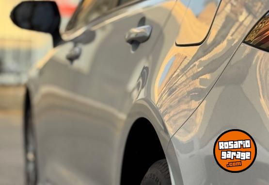 Autos - Toyota corolla 2023 Electrico / Hibrido 70500Km - En Venta