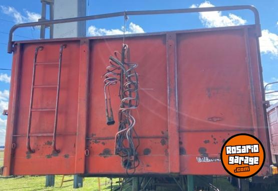 Camiones y Grúas - SEMIRREMOLQUE BARANDA VOLCABLE 14.50 - En Venta