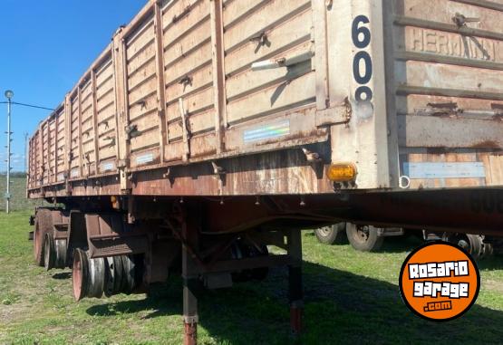 Camiones y Gras - SEMIRREMOLQUE BIVUELVO HERMANN 10.5MTS DE LARGO - En Venta