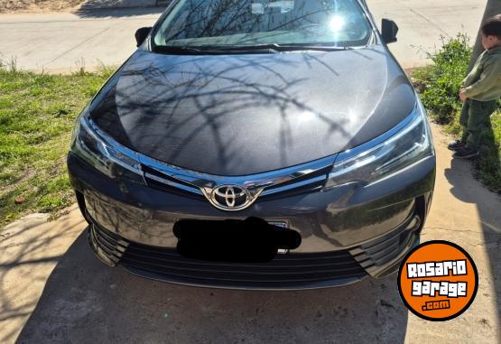 Autos - Toyota Corolla 2017 Nafta 80000Km - En Venta